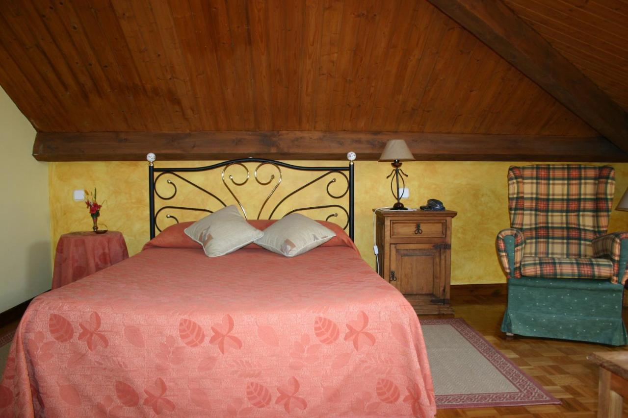 Habitaciones Y Estudios- Hotel "Posada De Cantabria El Solar" - Cenas Y Gintonic- Bar -Terraza Panoramica Галізано Екстер'єр фото