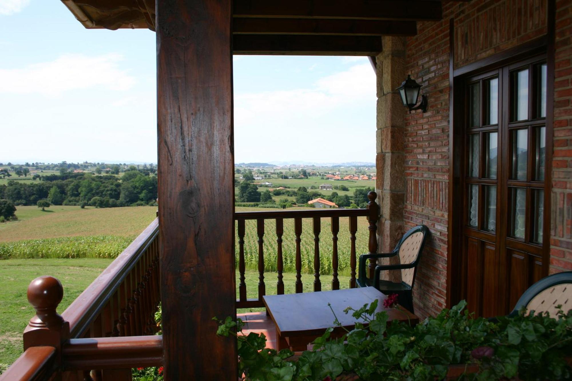 Habitaciones Y Estudios- Hotel "Posada De Cantabria El Solar" - Cenas Y Gintonic- Bar -Terraza Panoramica Галізано Екстер'єр фото