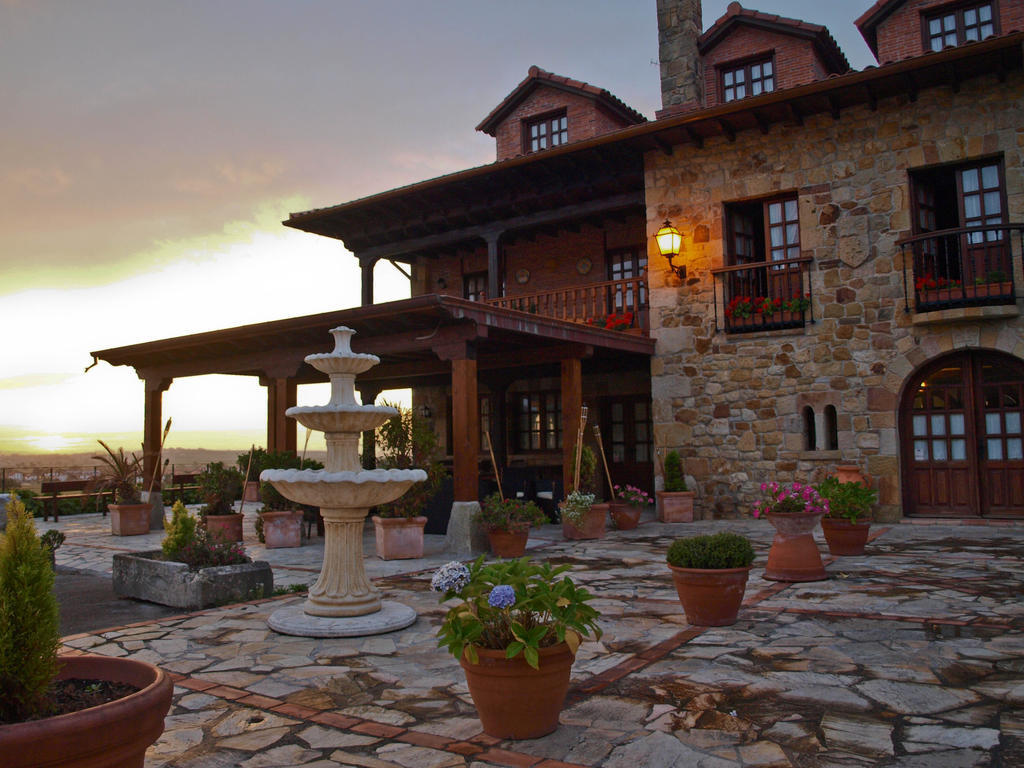 Habitaciones Y Estudios- Hotel "Posada De Cantabria El Solar" - Cenas Y Gintonic- Bar -Terraza Panoramica Галізано Екстер'єр фото