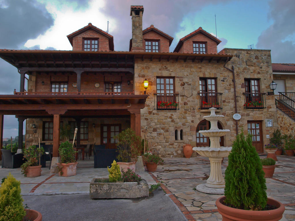 Habitaciones Y Estudios- Hotel "Posada De Cantabria El Solar" - Cenas Y Gintonic- Bar -Terraza Panoramica Галізано Екстер'єр фото