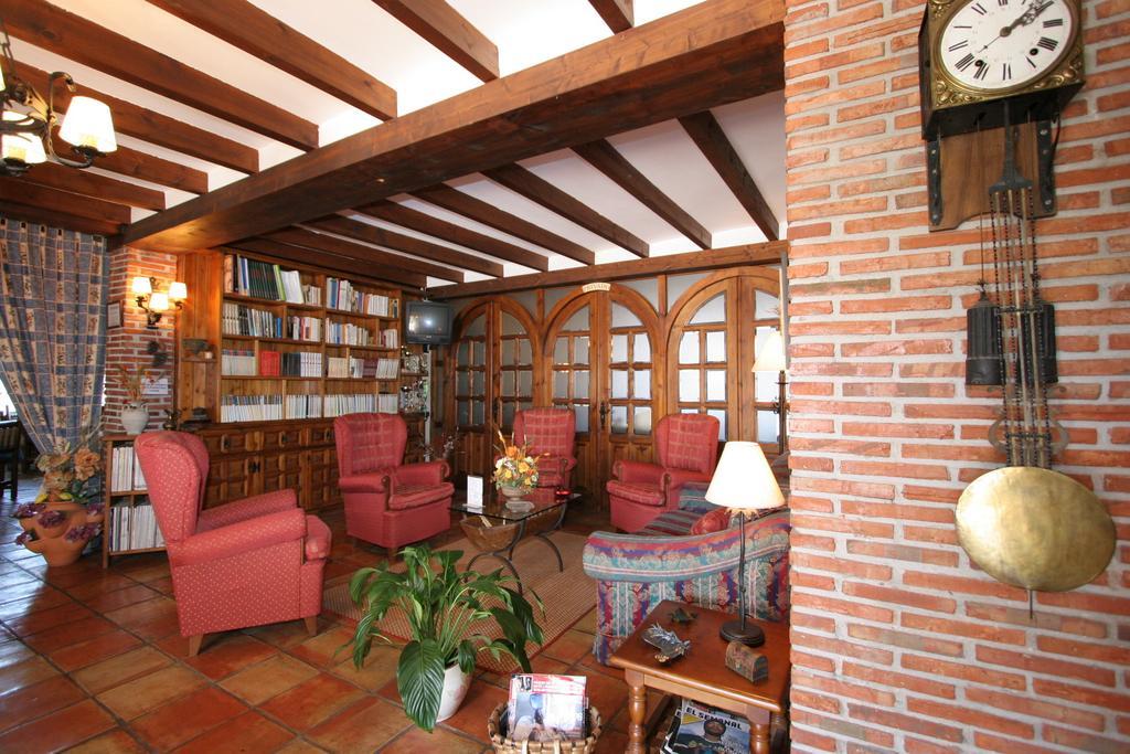 Habitaciones Y Estudios- Hotel "Posada De Cantabria El Solar" - Cenas Y Gintonic- Bar -Terraza Panoramica Галізано Екстер'єр фото